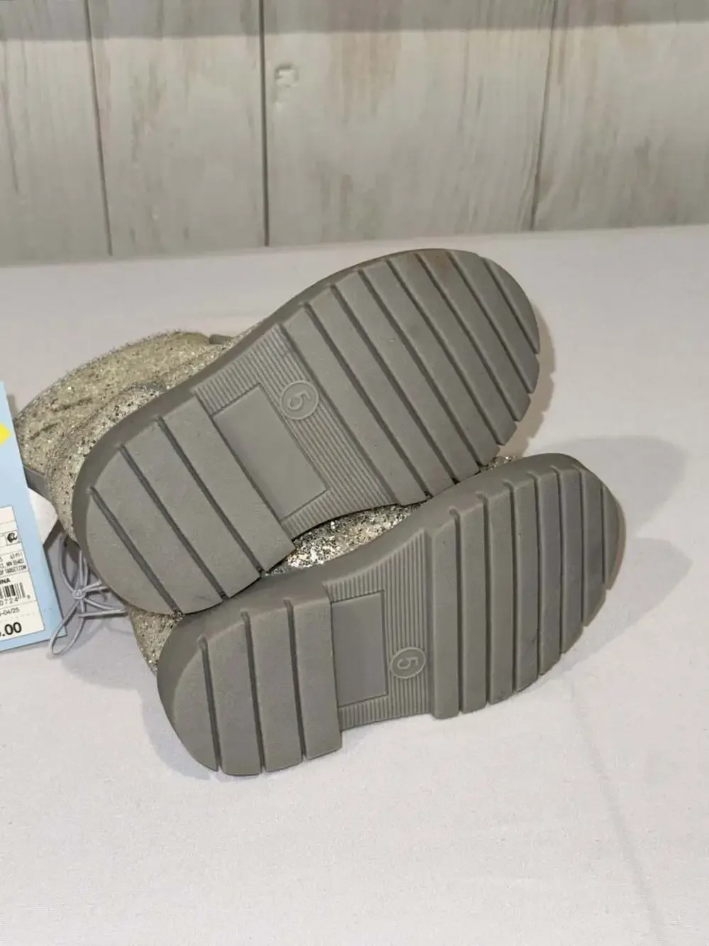 Cat & Jack Toddler Flora Chelsea Glitter Boots Silver Size 5